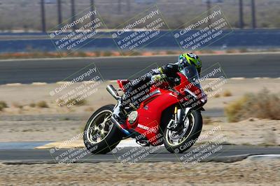 media/Apr-10-2022-SoCal Trackdays (Sun) [[f104b12566]]/Turn 14 (10am)/